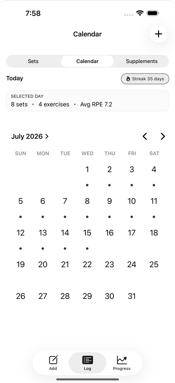 The training calendar with a 35-day streak.